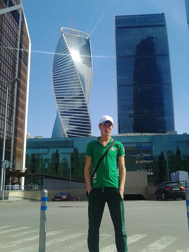  ,   Utkirbek, 33 ,   ,   , c 