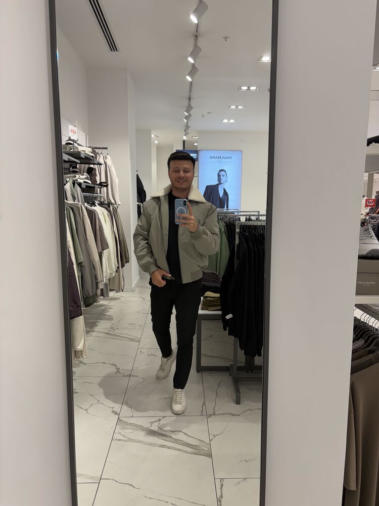  54454737  Burak, 30 ,    