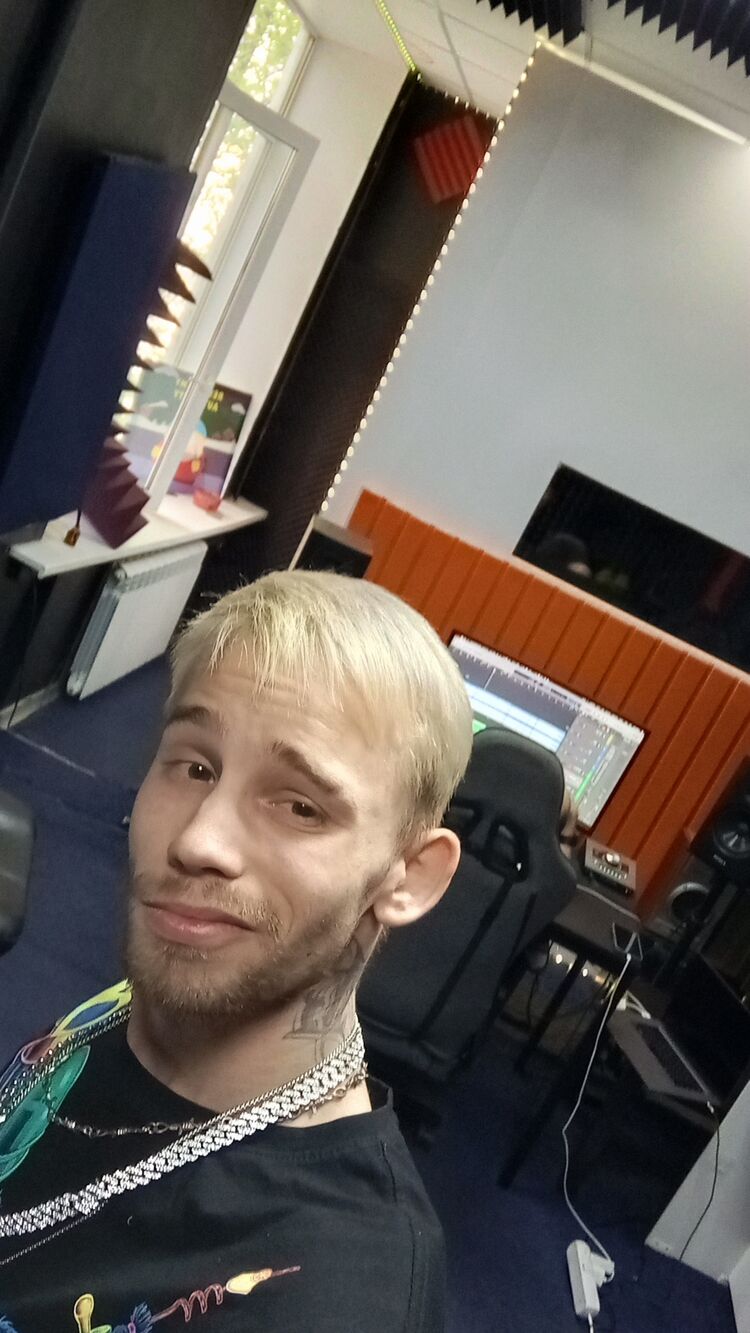  53133527  , 27 ,    