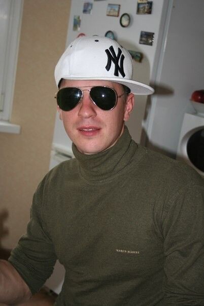  11428157  Andrey, 34 ,    