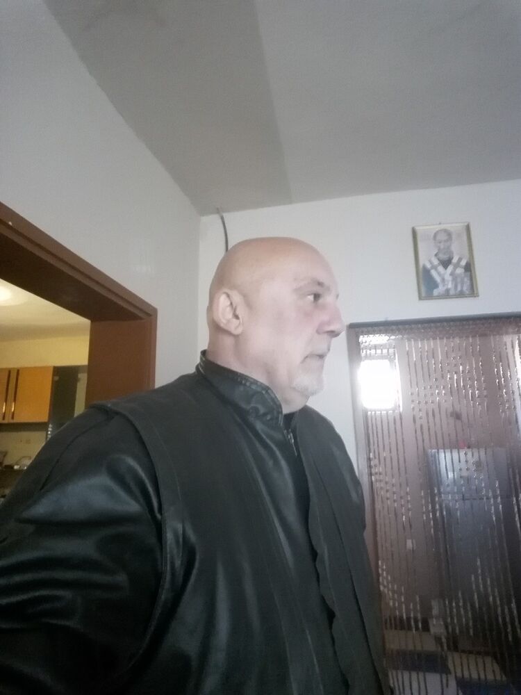  14516467  Rajko, 61 ,    
