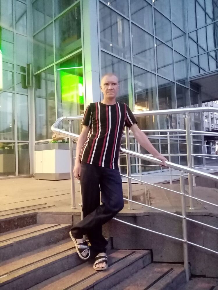  ,   Sergey, 39 ,   ,   