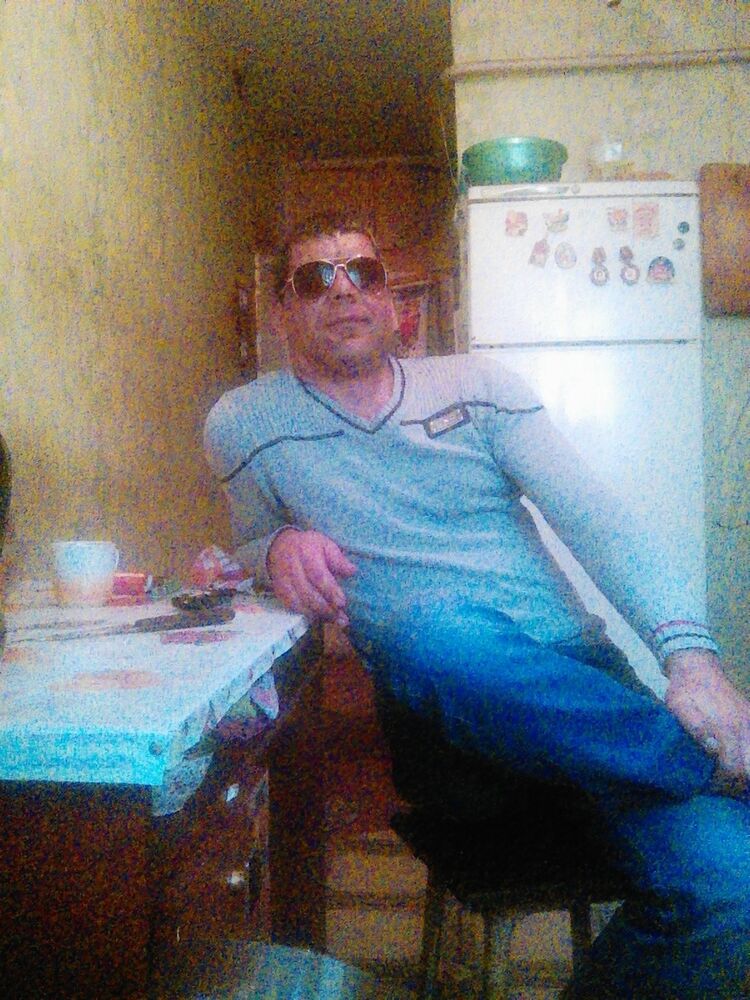  9768437  , 46 ,    --