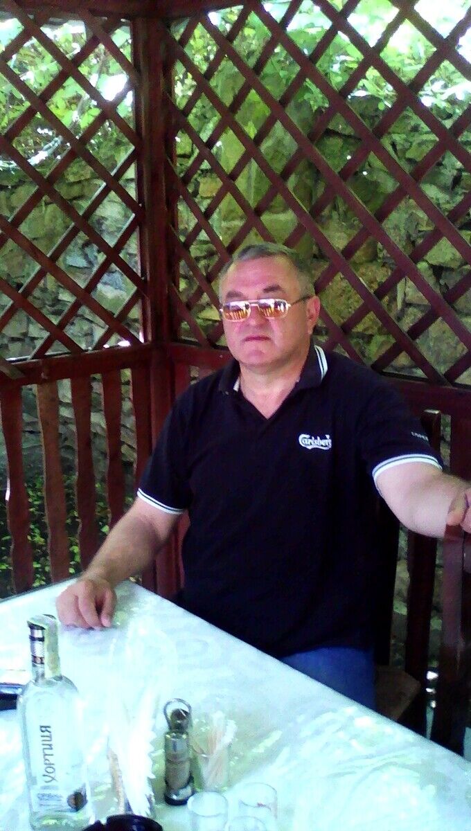  20827537  Ivan, 58 ,    Jedovnice