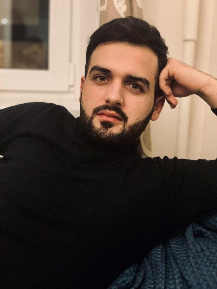  ,   Elnar, 28 ,   ,   