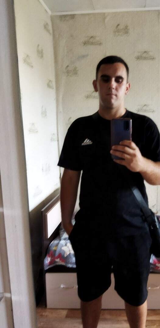  37220547  Ruslan, 25 ,    