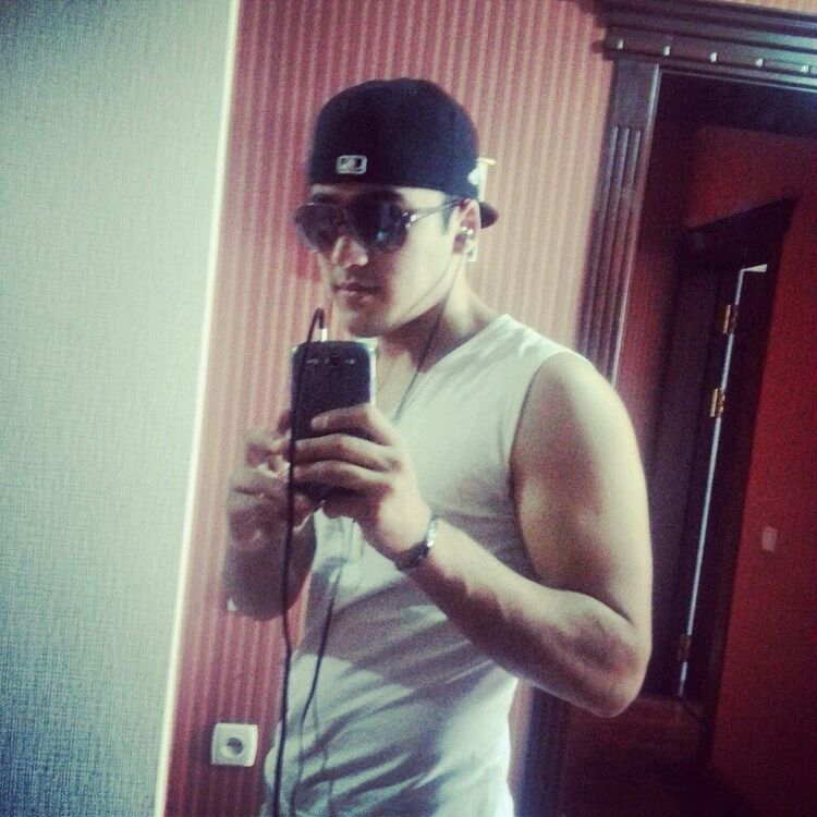  ,   Azik, 33 ,   