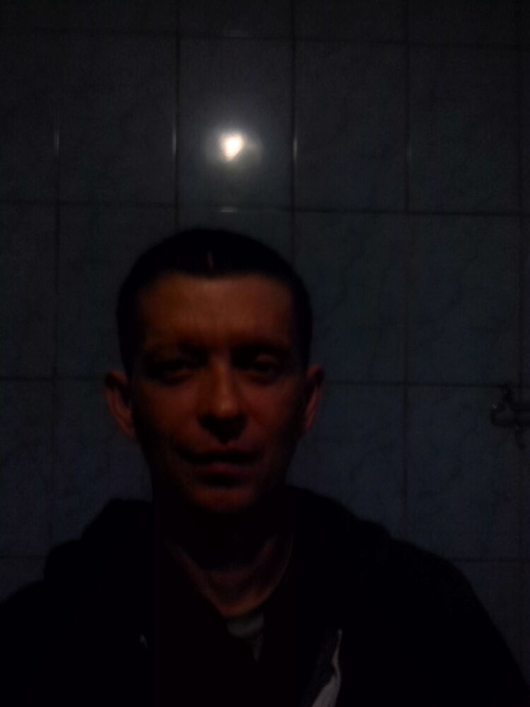  15801817  , 49 ,    