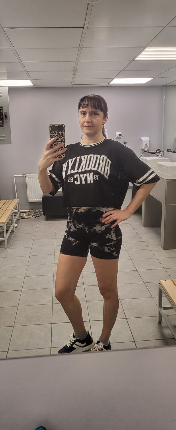  54329457  , 42 ,    -