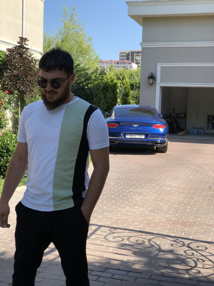  ,   Ruslan, 32 ,   ,   
