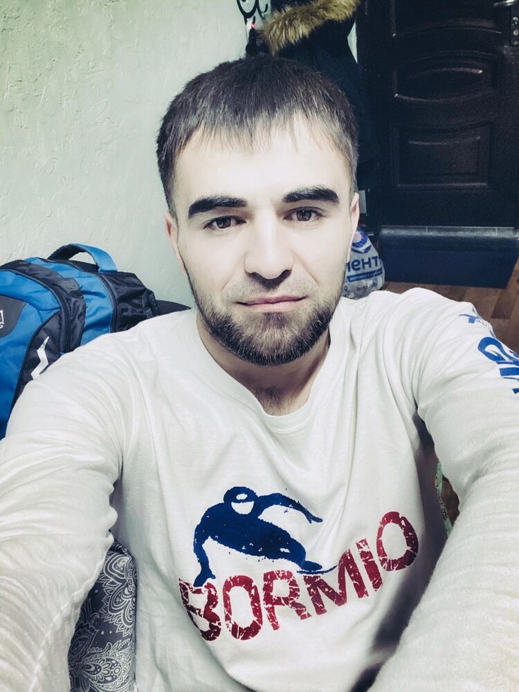  48891127  TIMUR, 35 ,    