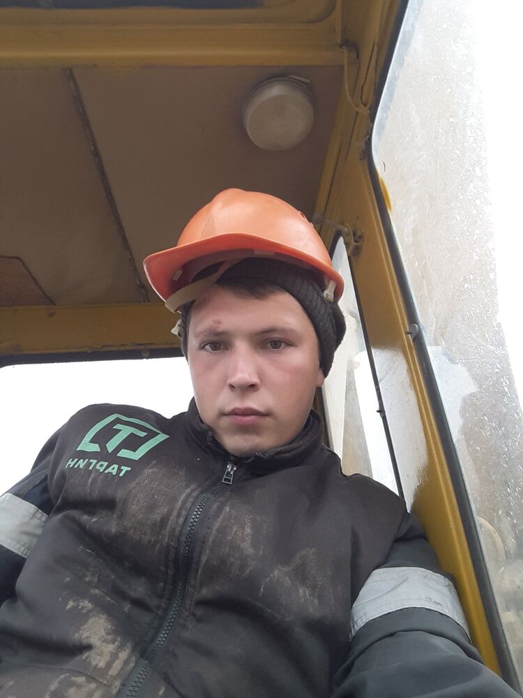 31136867  , 26 ,    