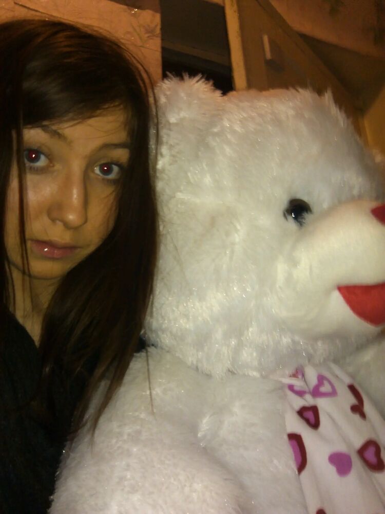  37175337  Amina, 29 ,    