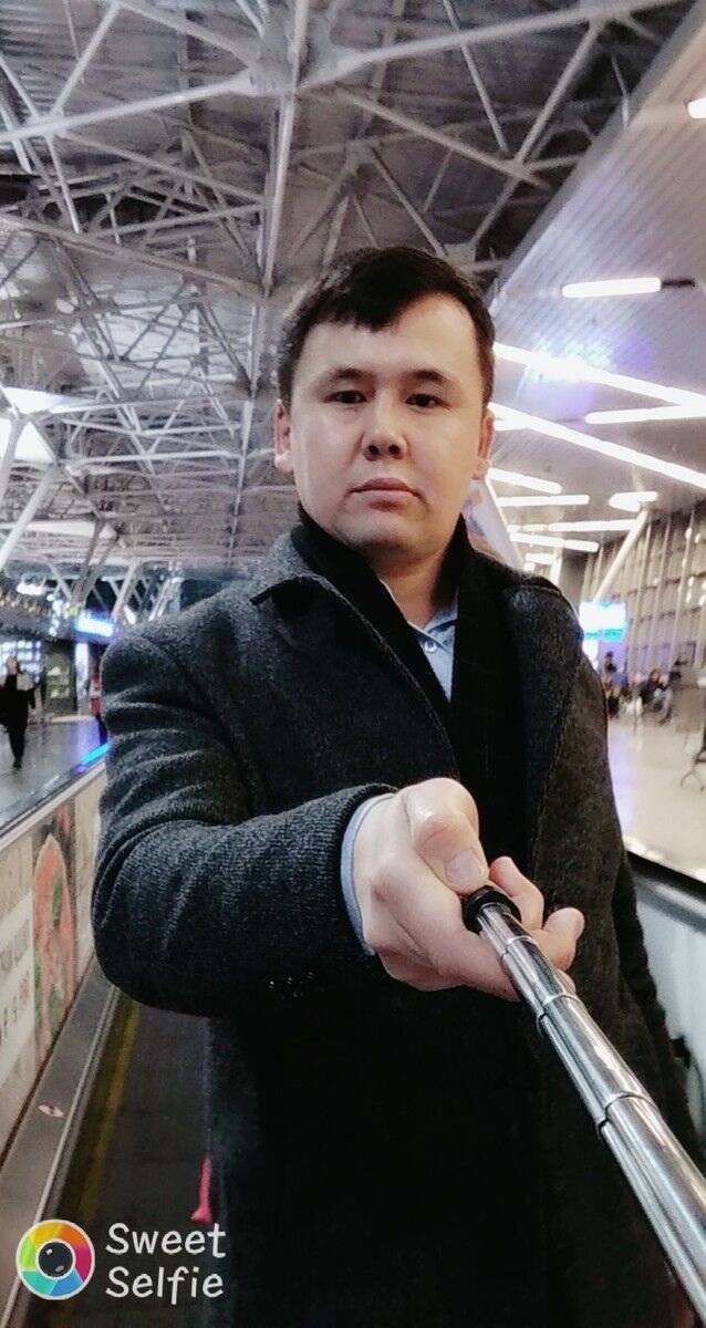  18032037  Shirkyzi, 35 ,    