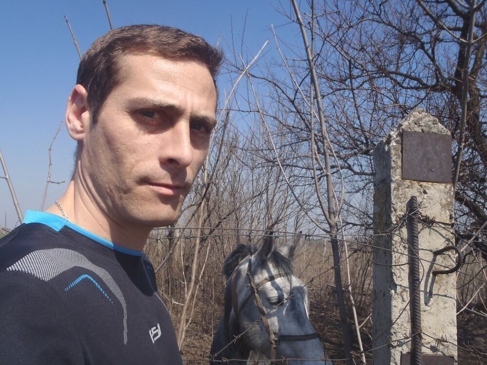  16960307  Aleksandr, 45 ,    