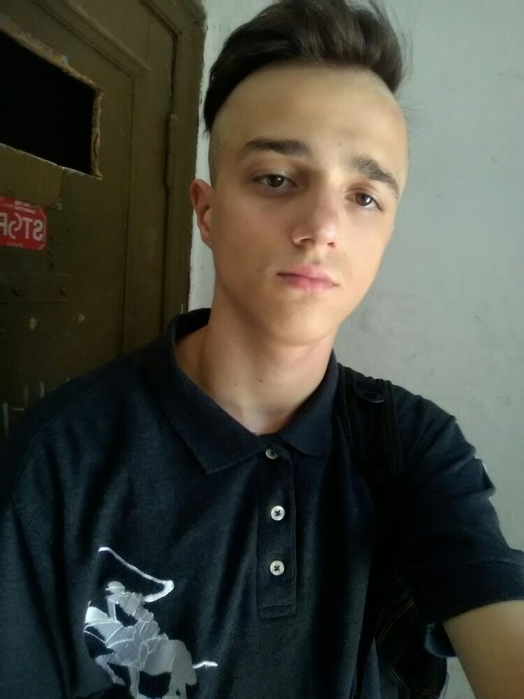  13024707  , 25 ,    