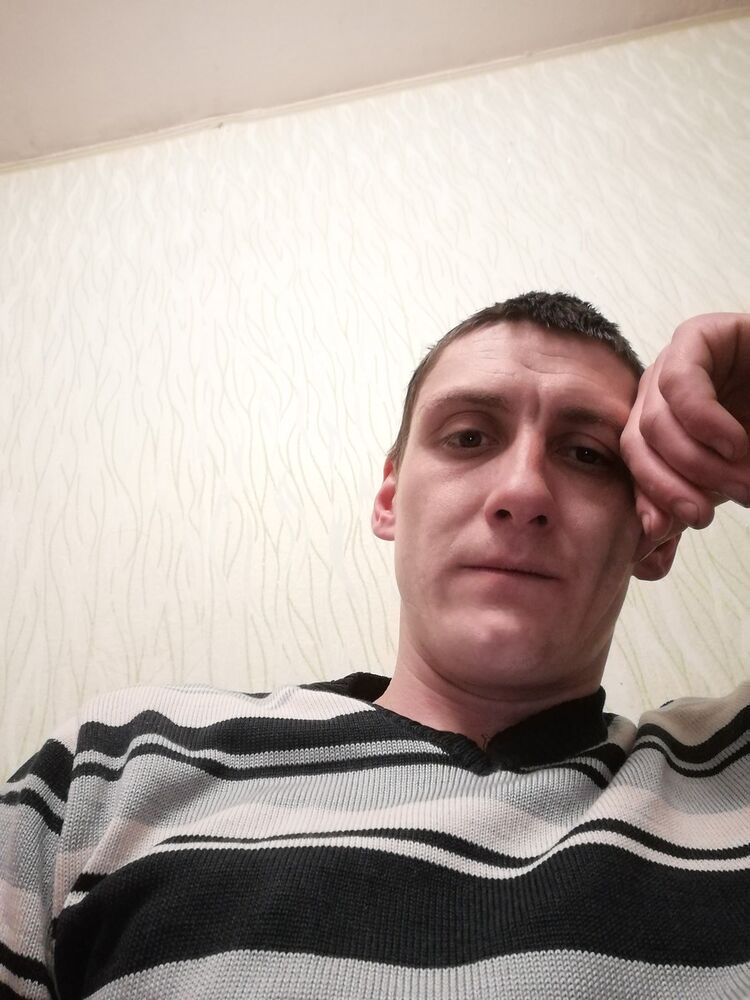  19120157  Igor, 29 ,    