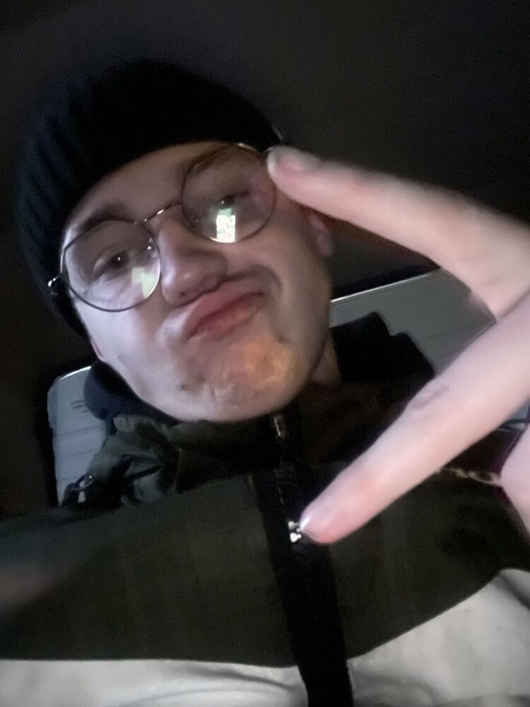 ���� 44800977 ����� ������, 21 ���, ���� ���������� � �����