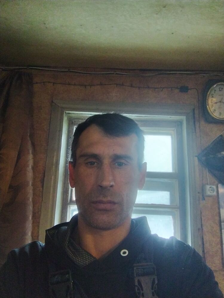  39893687  Vitalya, 43 ,    
