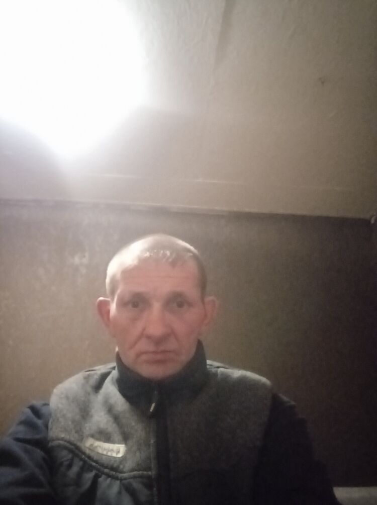  49433957  , 46 ,    