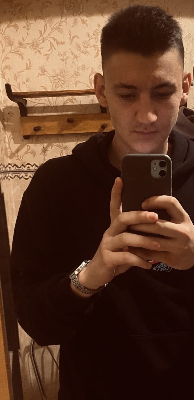  35077247  , 24 ,    