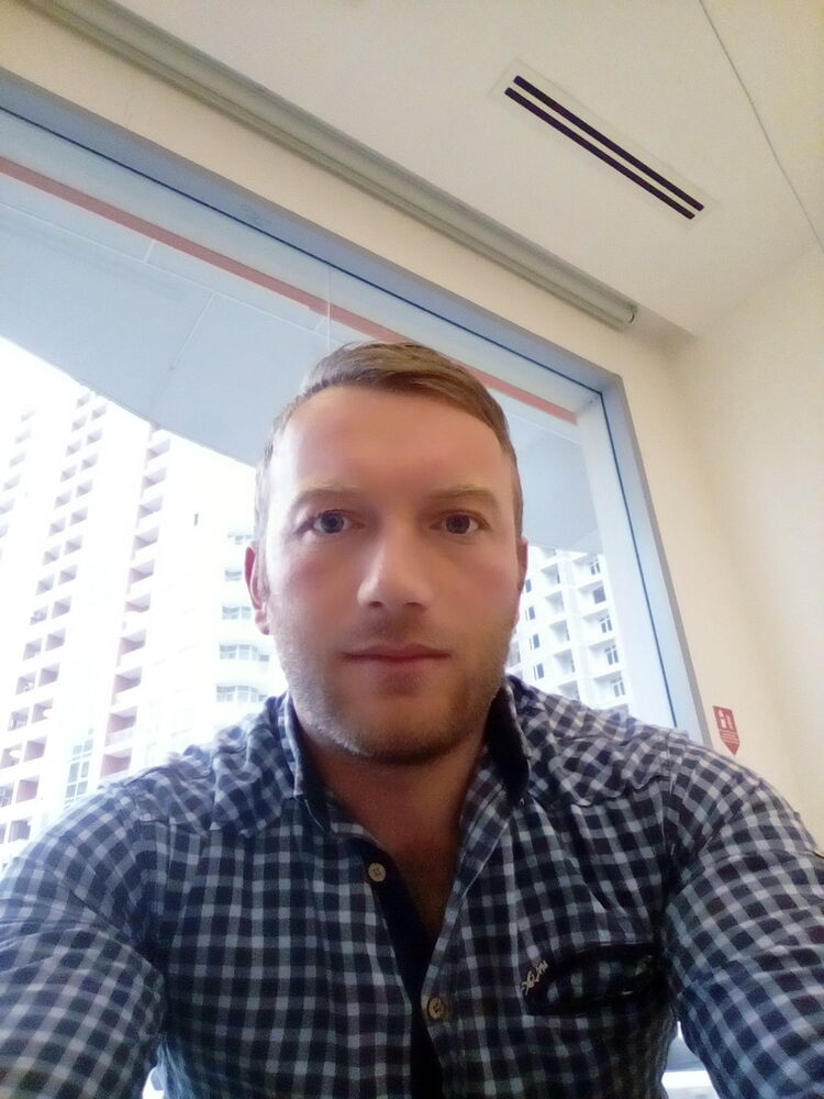  16323827  Amir, 36 ,    