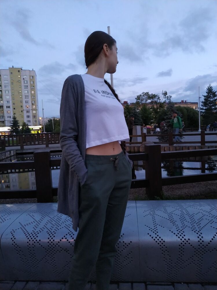  18570757  , 25 ,    