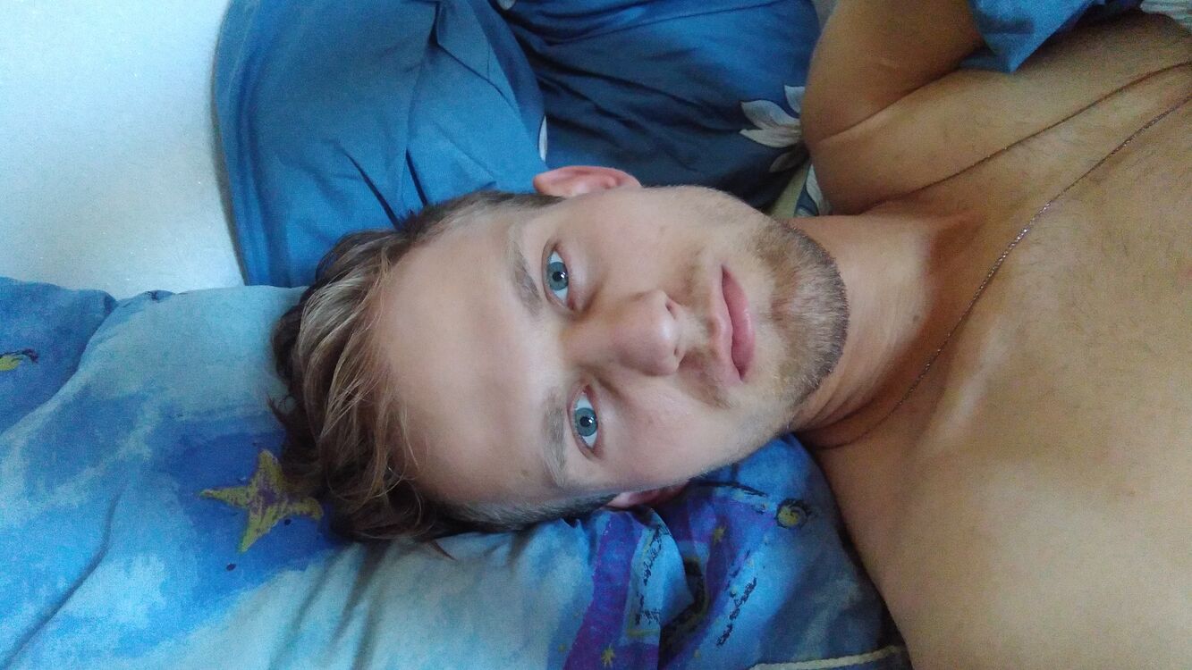  ,   Anton, 24 ,   ,   