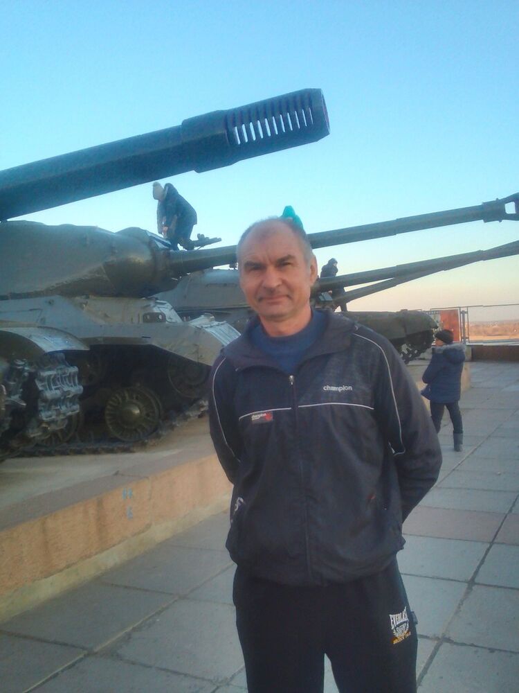  8679247  Vova, 65 ,    