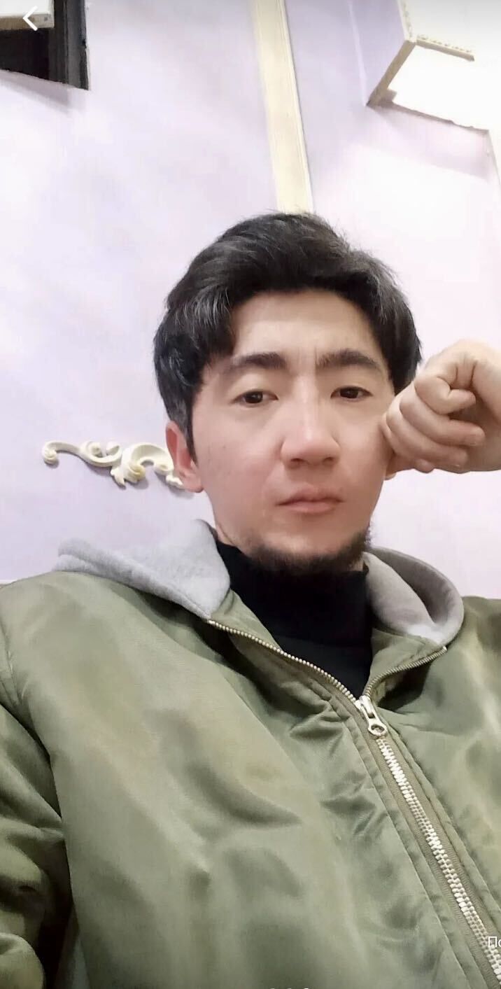  48353097  , 34 ,    