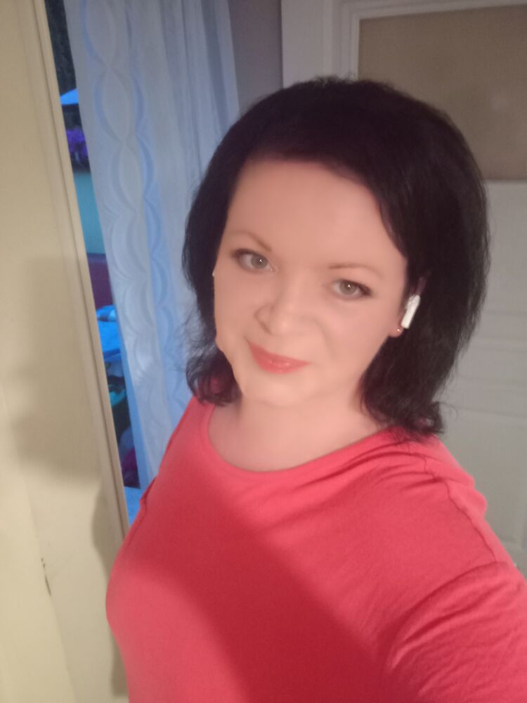  Brzeziny,   , 40 ,   ,   