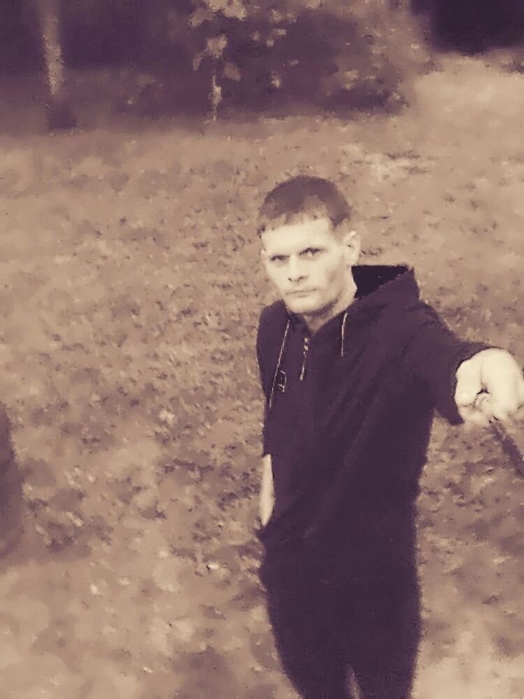  19418237  , 30 ,    