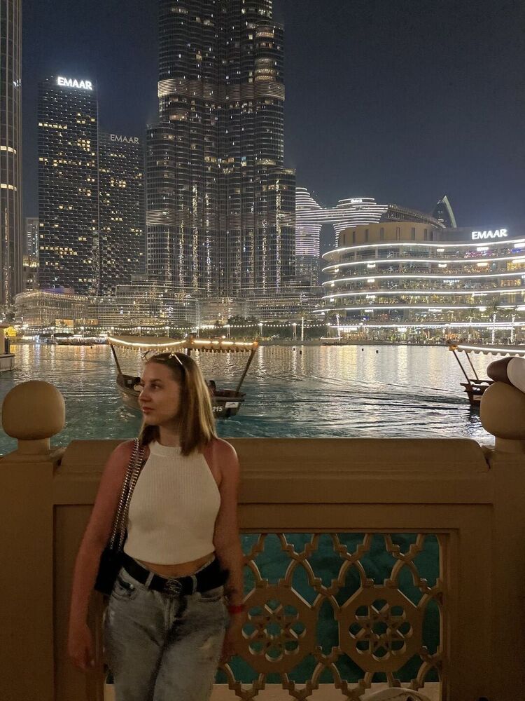  -,   , 26 ,   