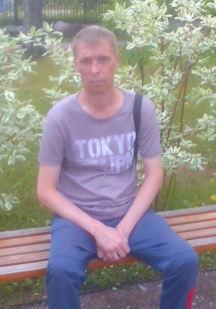  33122397  , 40 ,    