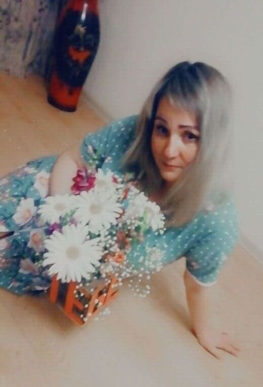  35981537  , 49 ,    
