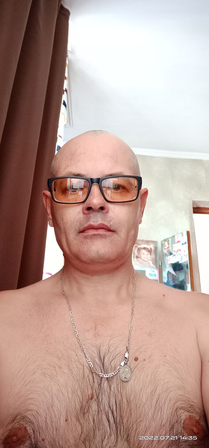  31032997  , 52 ,    