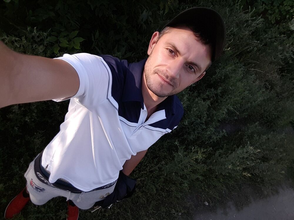  16649877  Grigoriy, 35 ,    