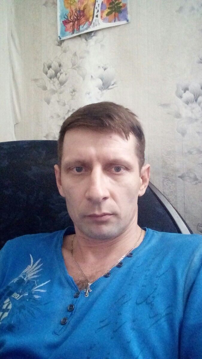  15365837  Vitalii, 46 ,    