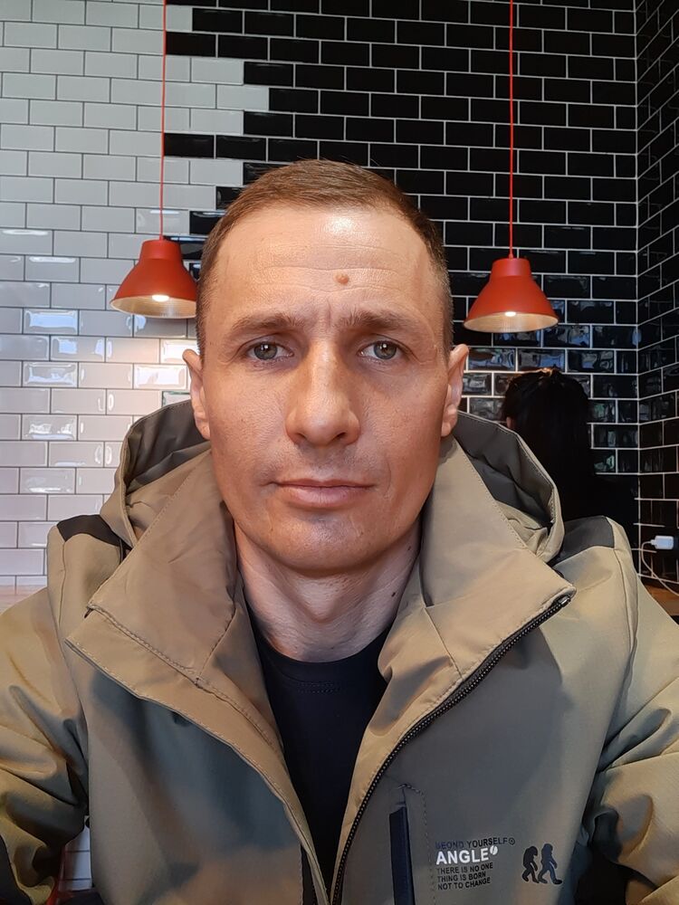 38297107  , 44 ,    