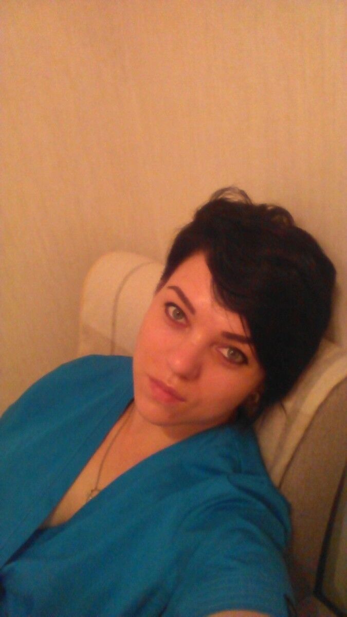  ,   Yana, 38 ,   
