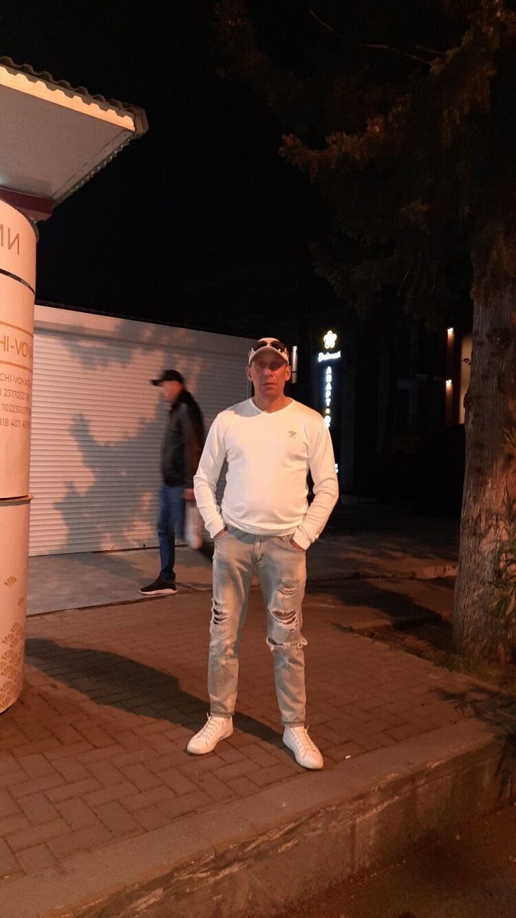  30702717  , 49 ,    