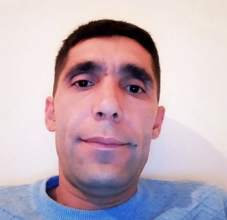  22025657  , 44 ,    