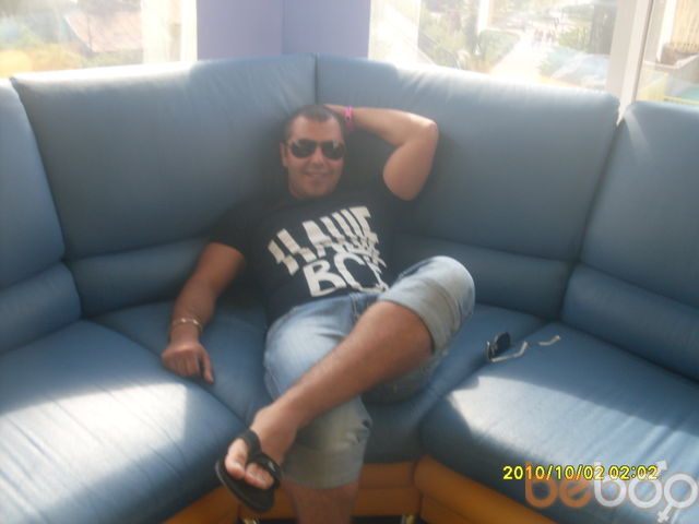  406427  Aleksander, 40 ,    