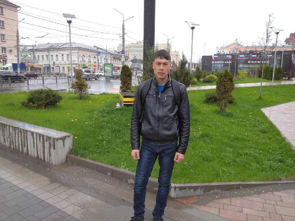  27484427  Sultonmurod, 32 ,    