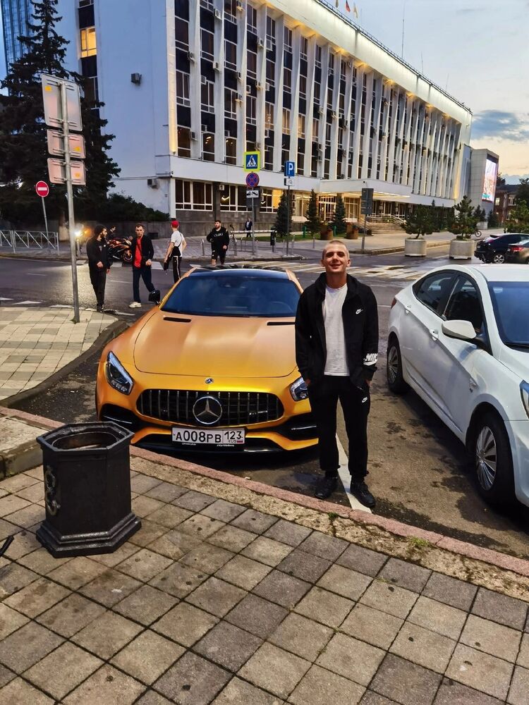  35723647  Kirill, 25 ,    