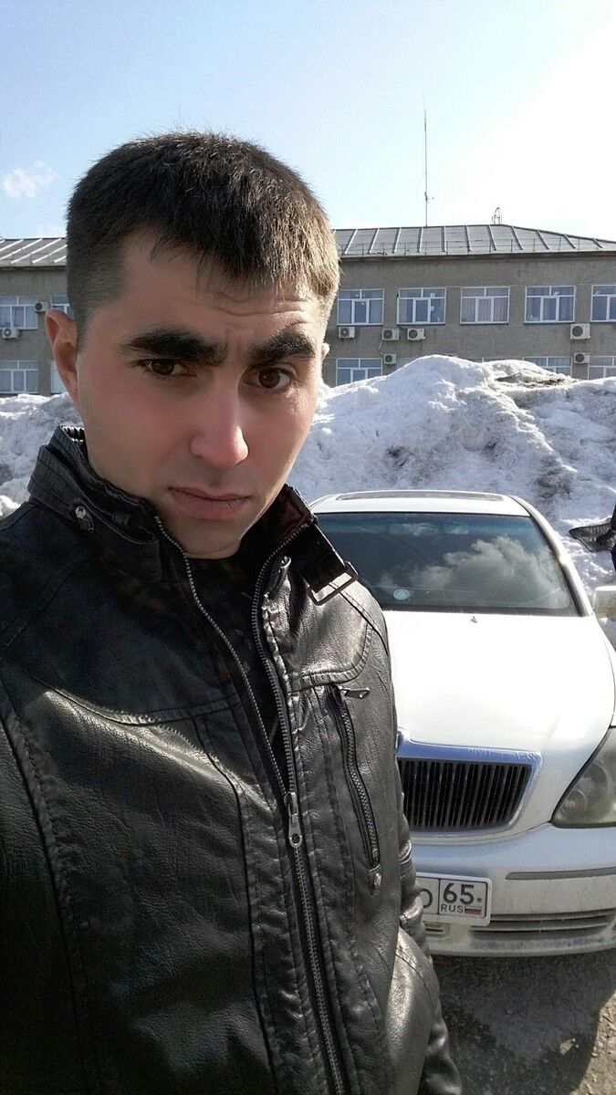  8210837  , 30 ,    -