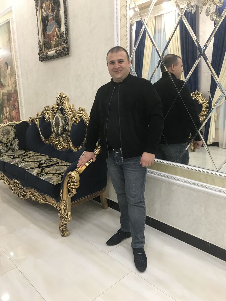  38227757  TIGRAN, 35 ,    