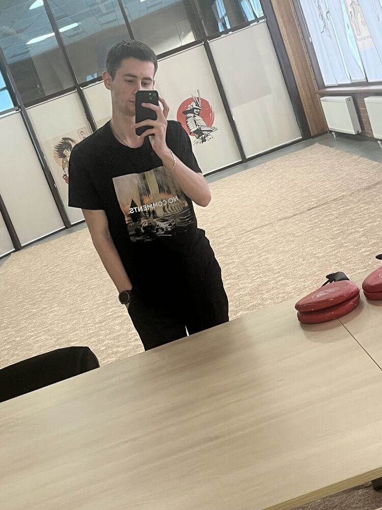 ���� 37802127 ����� Artur, 20 ���, ���� ���������� � ���������