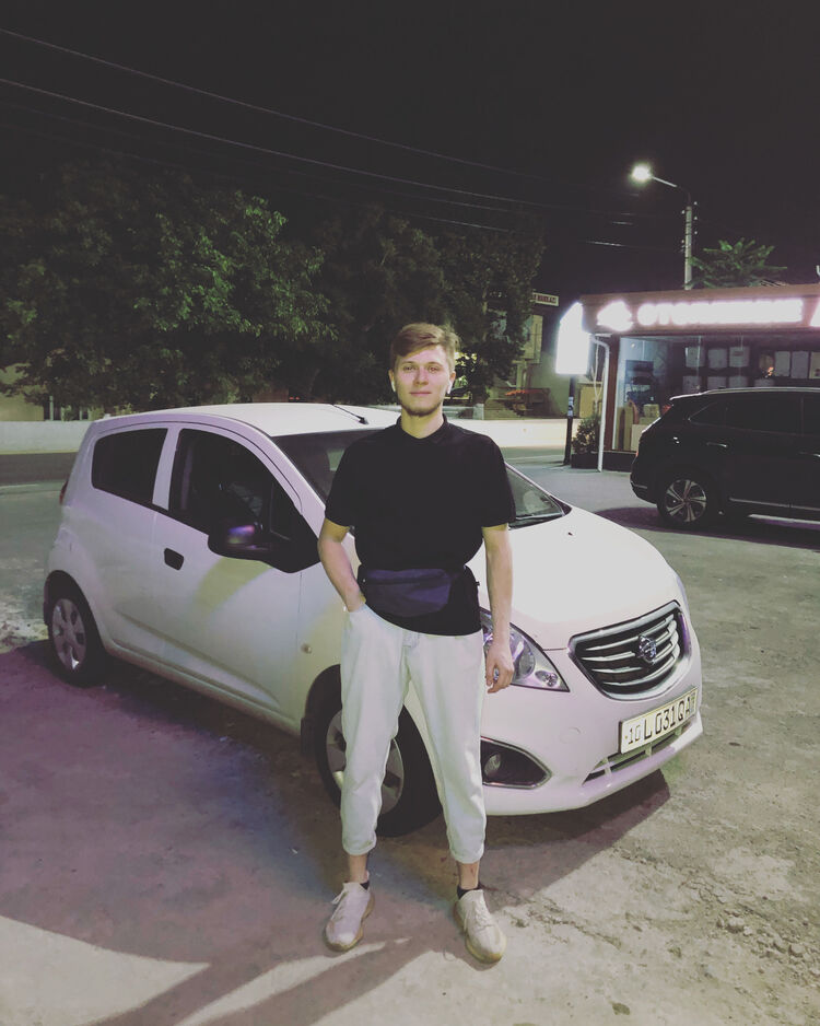  26775887  Damir, 26 ,    