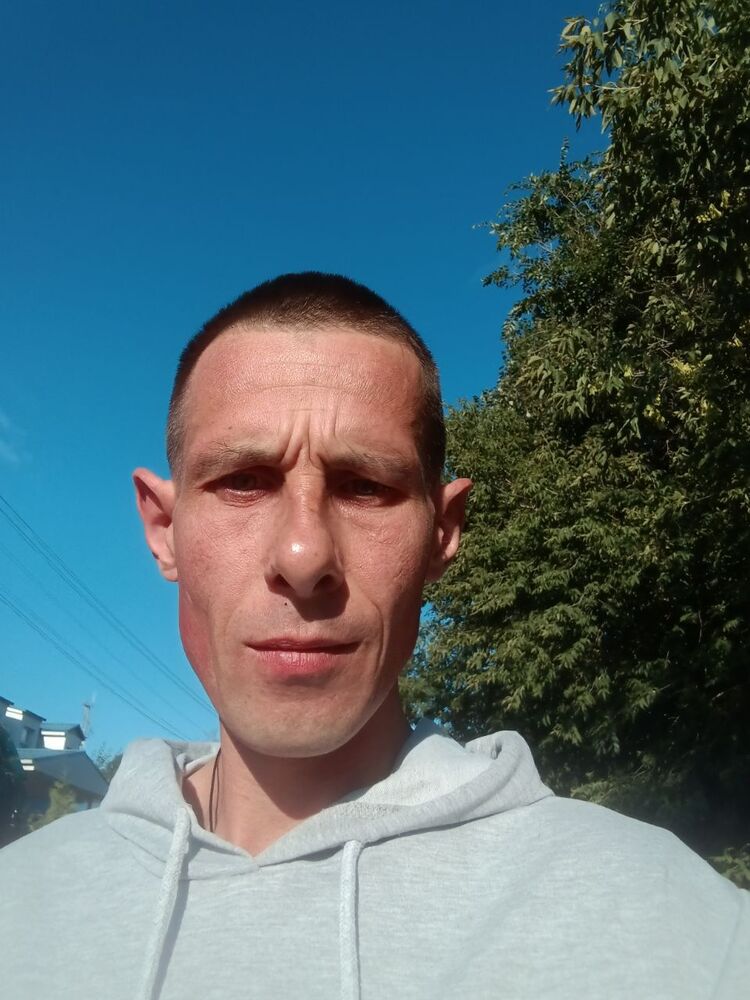  45868887  , 42 ,    